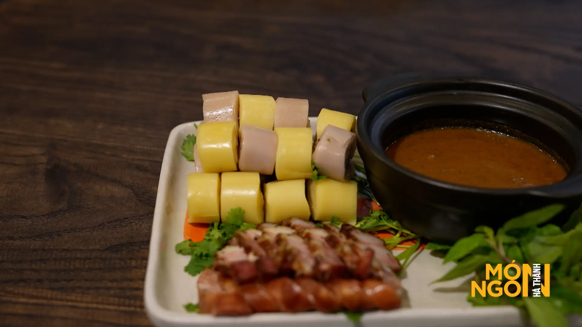 Phở chấm thịt gác bếp | Món ngon ở Hà Thành | 23/08/2025